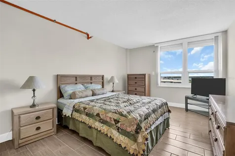 400 Island Way Clearwater Beach FL 33767