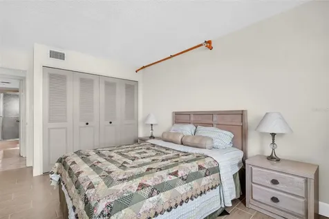 400 Island Way Clearwater Beach FL 33767