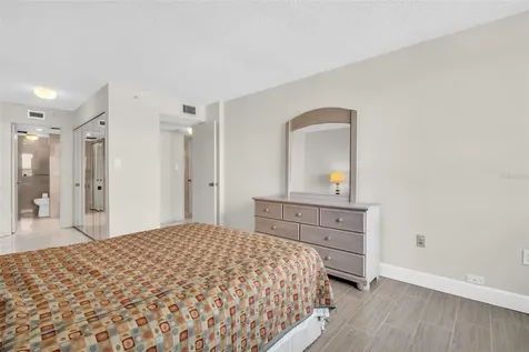 400 Island Way Clearwater Beach FL 33767