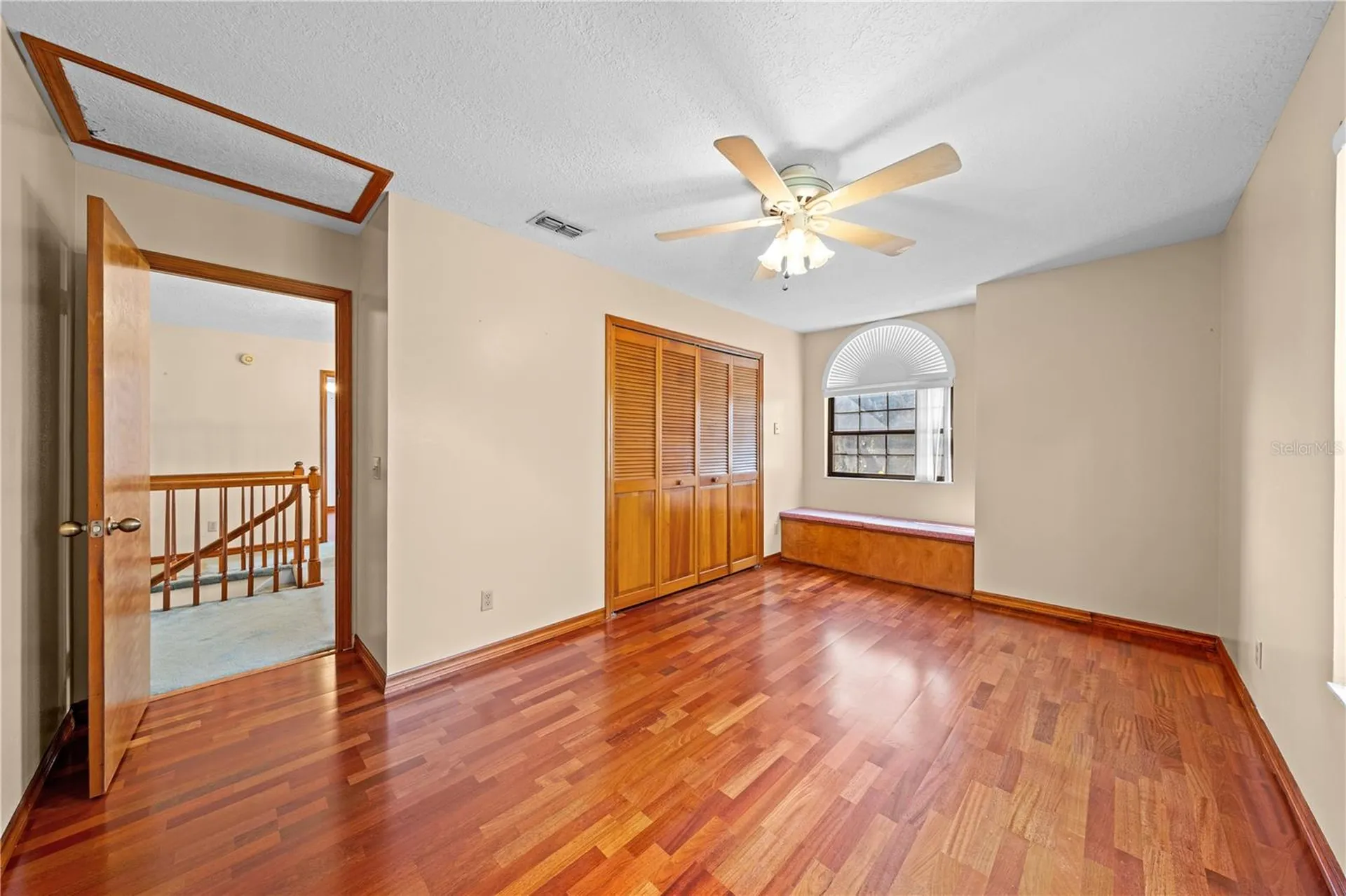 215 E Lake Shore Boulevard Kissimmee FL 34744