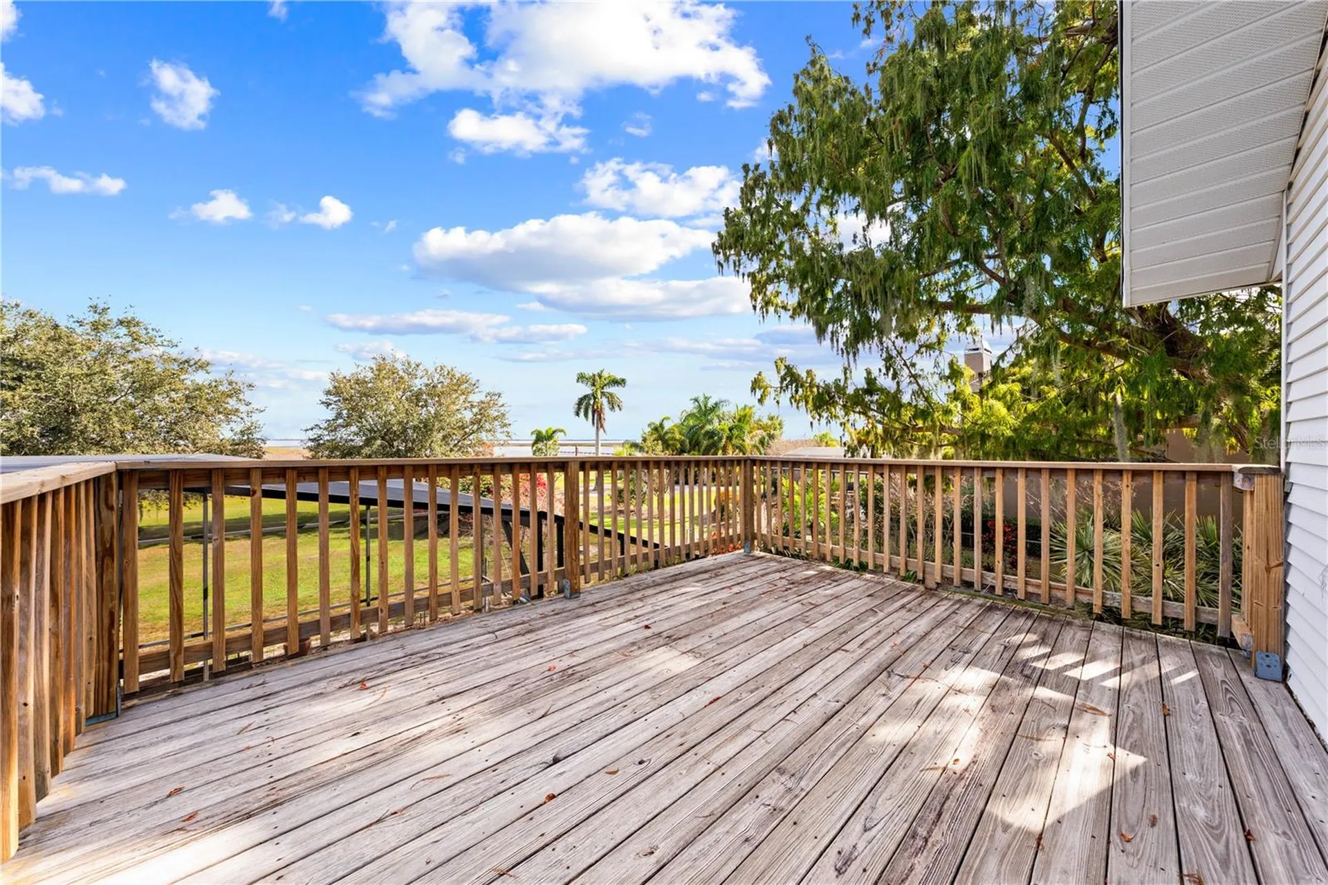 215 E Lake Shore Boulevard Kissimmee FL 34744
