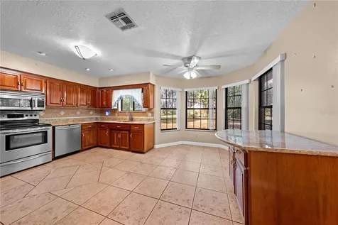 215 E Lake Shore Boulevard Kissimmee FL 34744