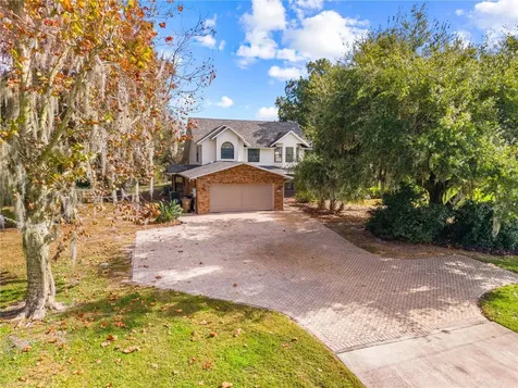 215 E Lake Shore Boulevard Kissimmee FL 34744