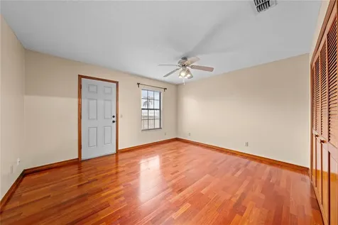 215 E Lake Shore Boulevard Kissimmee FL 34744
