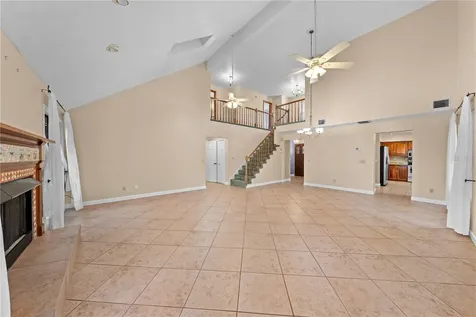 215 E Lake Shore Boulevard Kissimmee FL 34744