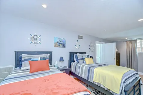 130 63rd Street S St Petersburg FL 33707