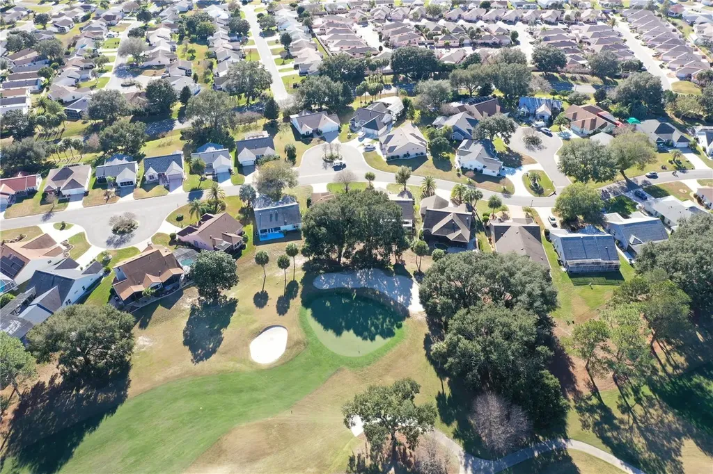 915 Ramos Drive The Villages FL 32159