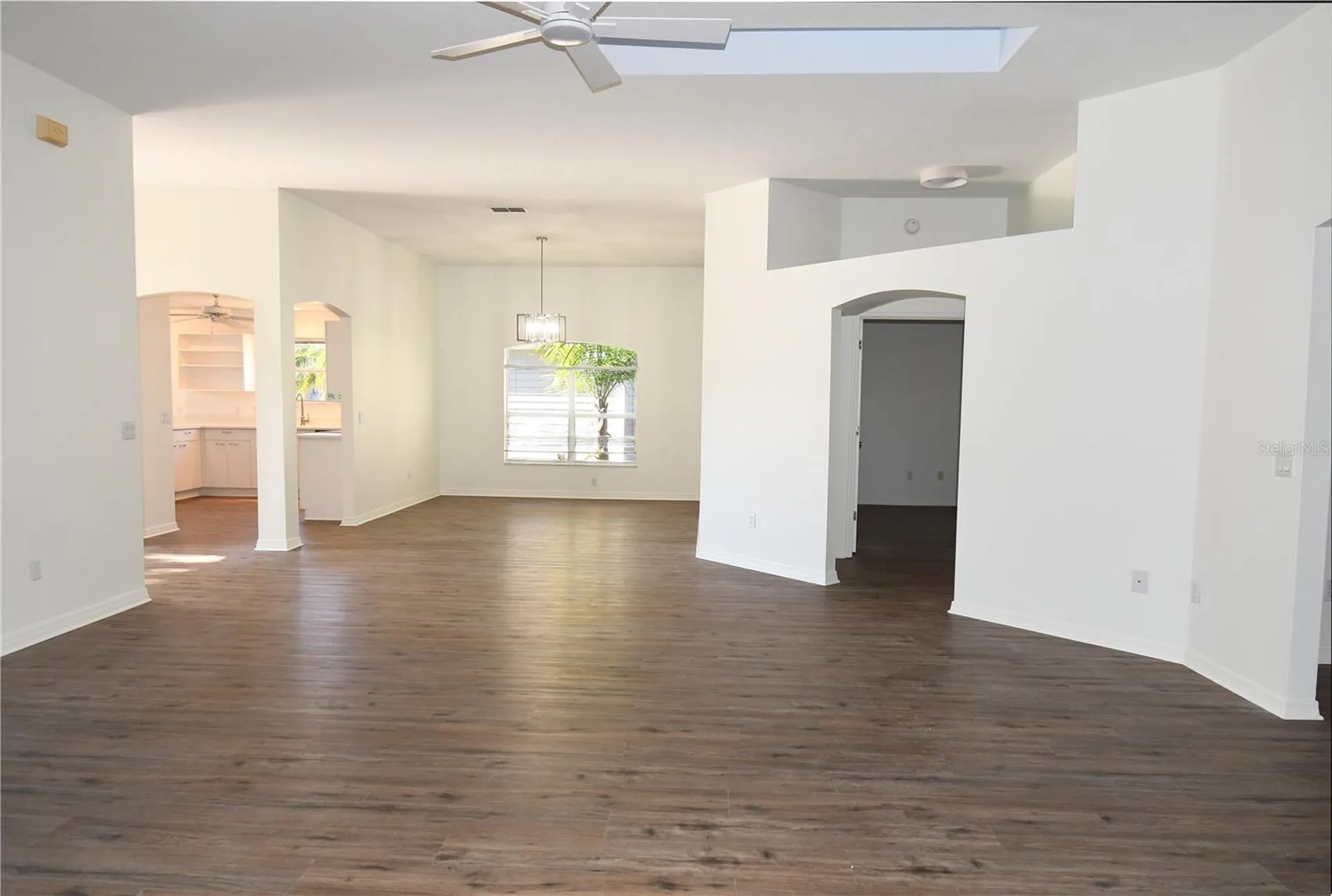 915 Ramos Drive The Villages FL 32159