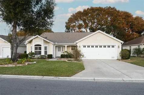 915 Ramos Drive The Villages FL 32159