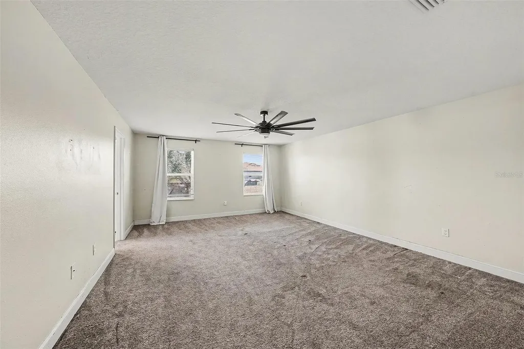 10233 Newminster Loop Ruskin FL 33573