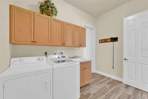 2909 SW 39th Street Cape Coral FL 33914