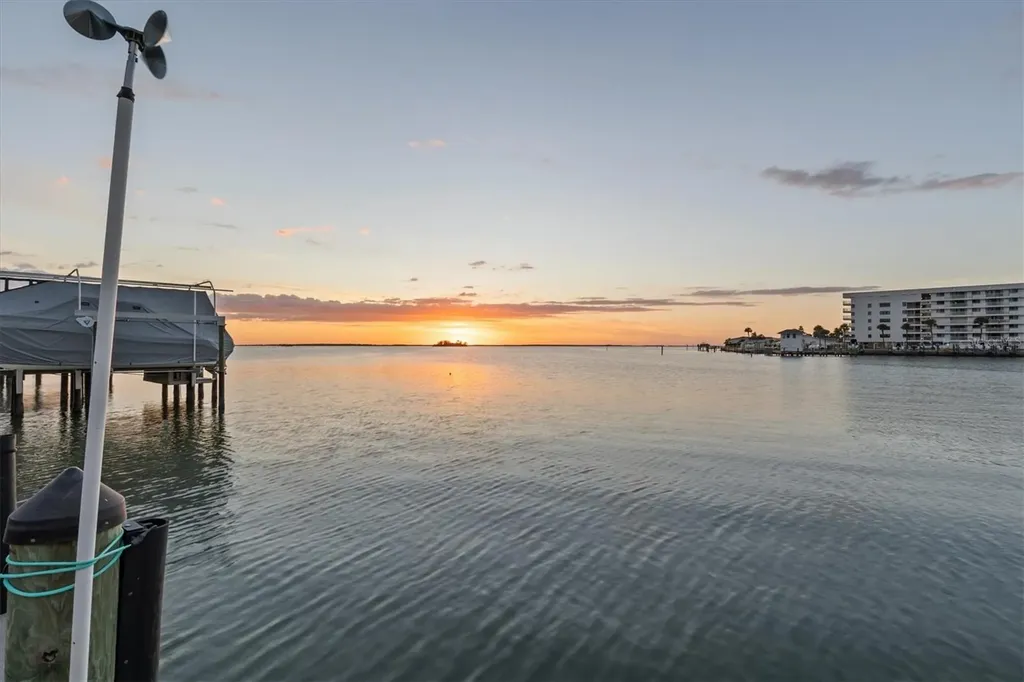 2484 Baywood Drive W Dunedin FL 34698