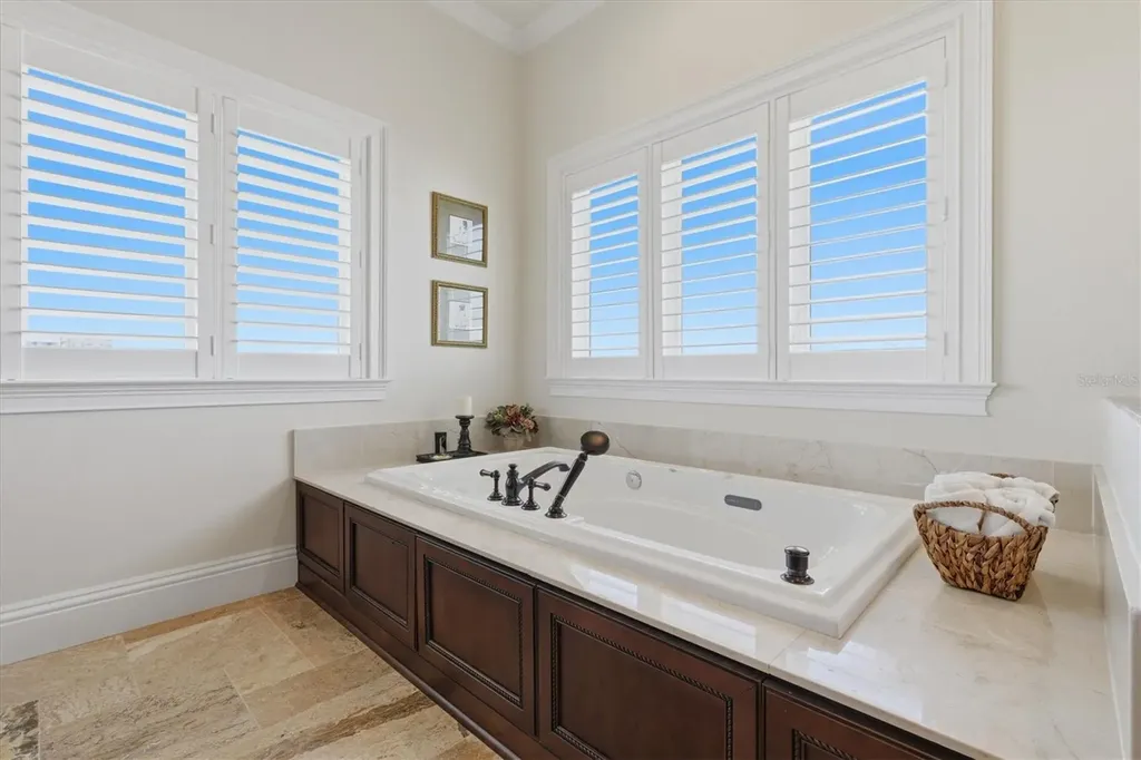 2484 Baywood Drive W Dunedin FL 34698