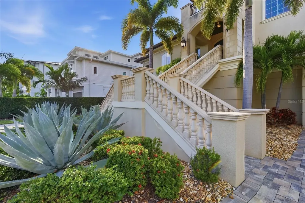 2484 Baywood Drive W Dunedin FL 34698