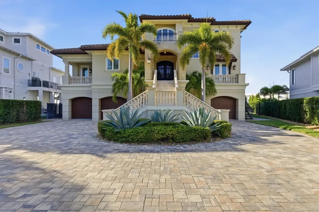2484 Baywood Drive W Dunedin FL 34698