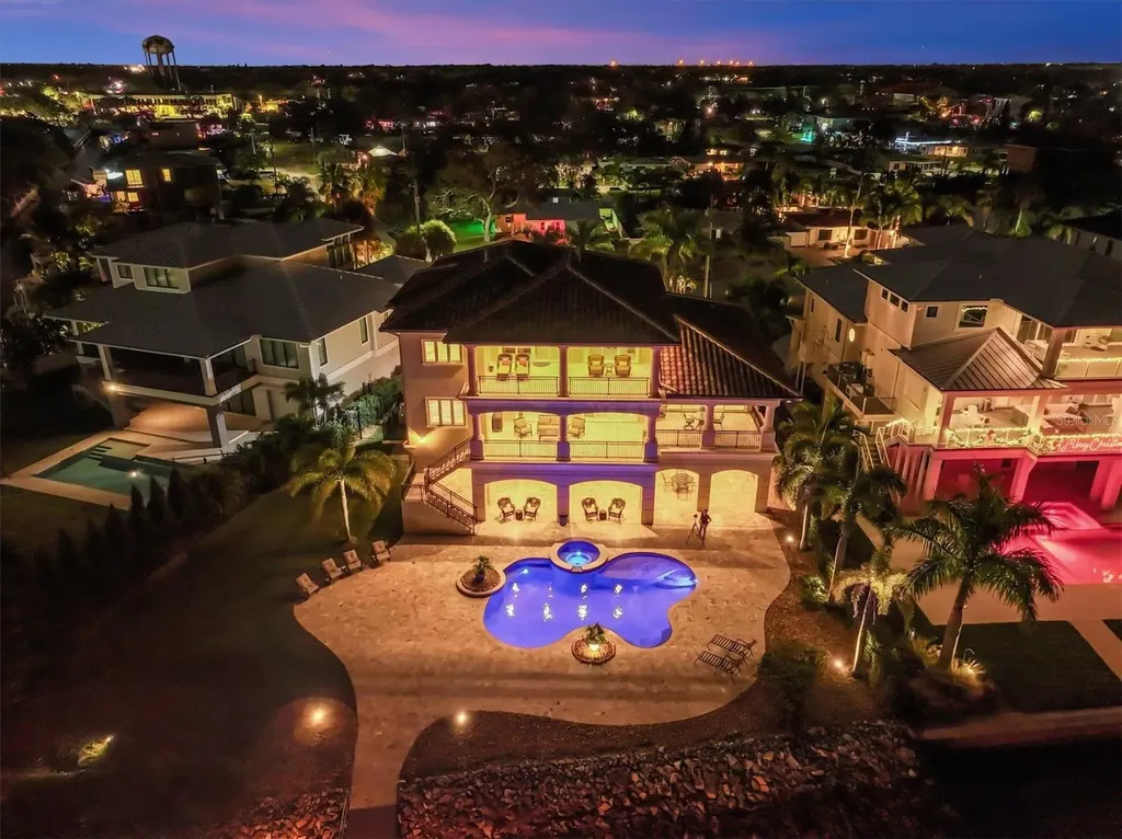 2484 Baywood Drive W Dunedin FL 34698