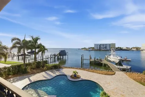 2484 Baywood Drive W Dunedin FL 34698
