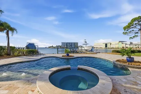 2484 Baywood Drive W Dunedin FL 34698