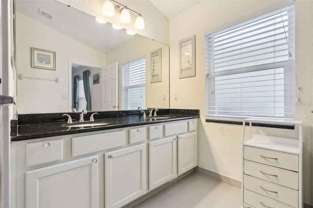 864 Birkdale Street Davenport FL 33897
