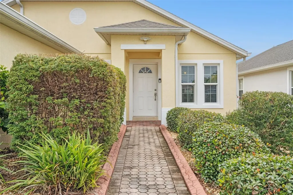 864 Birkdale Street Davenport FL 33897