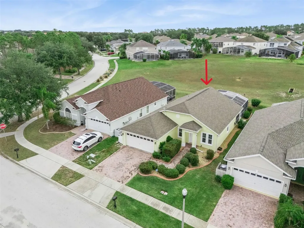 864 Birkdale Street Davenport FL 33897