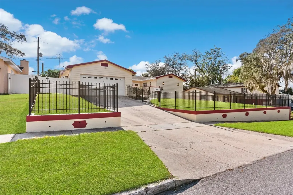 6120 Castlewood Lane Orlando FL 32808