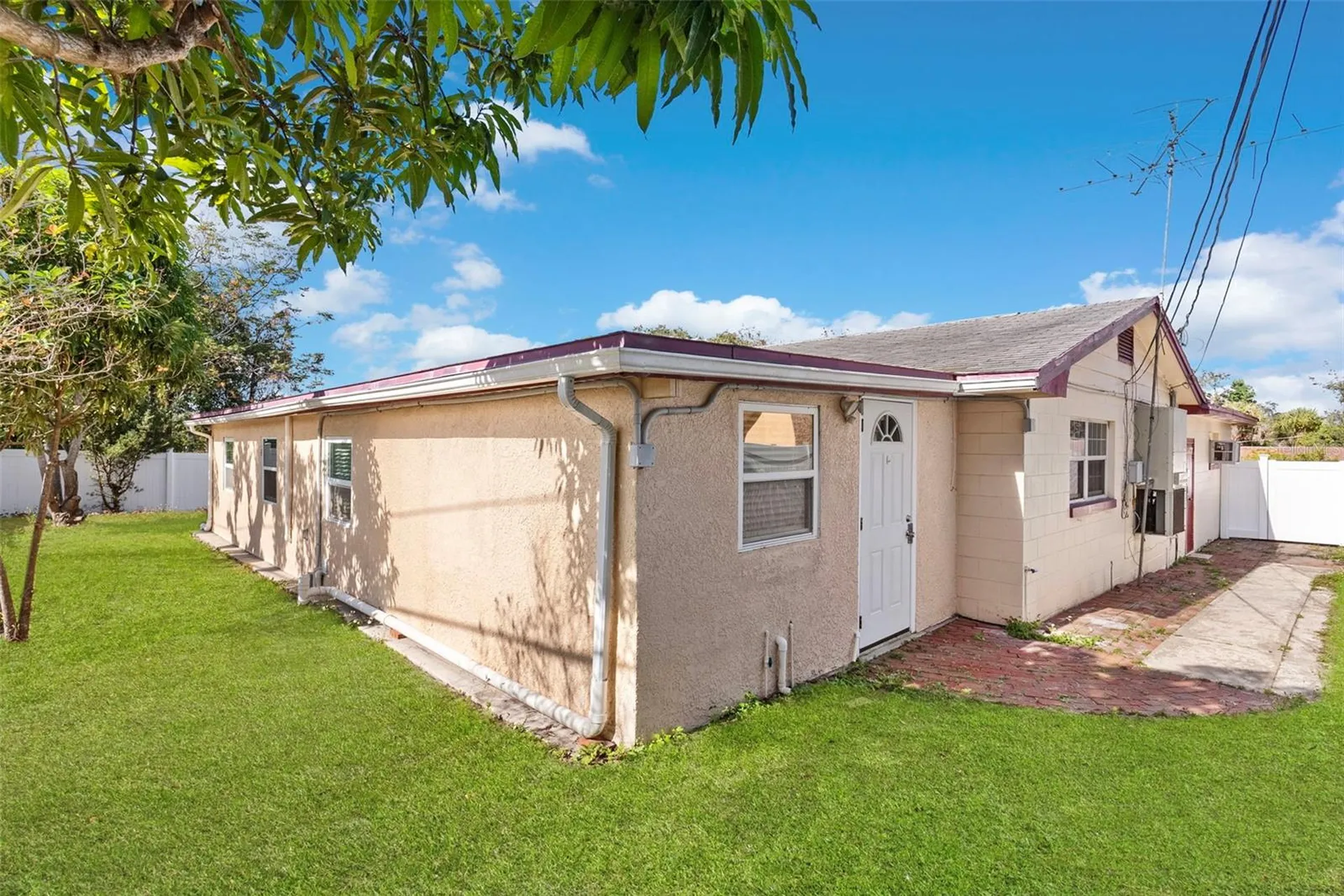6120 Castlewood Lane Orlando FL 32808