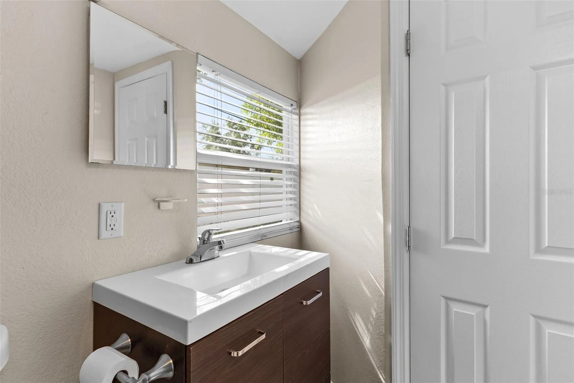 6120 Castlewood Lane Orlando FL 32808