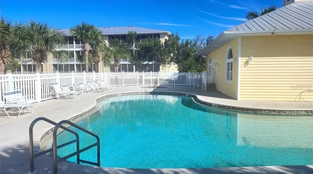 101 Natures Way Rotonda West FL 33947