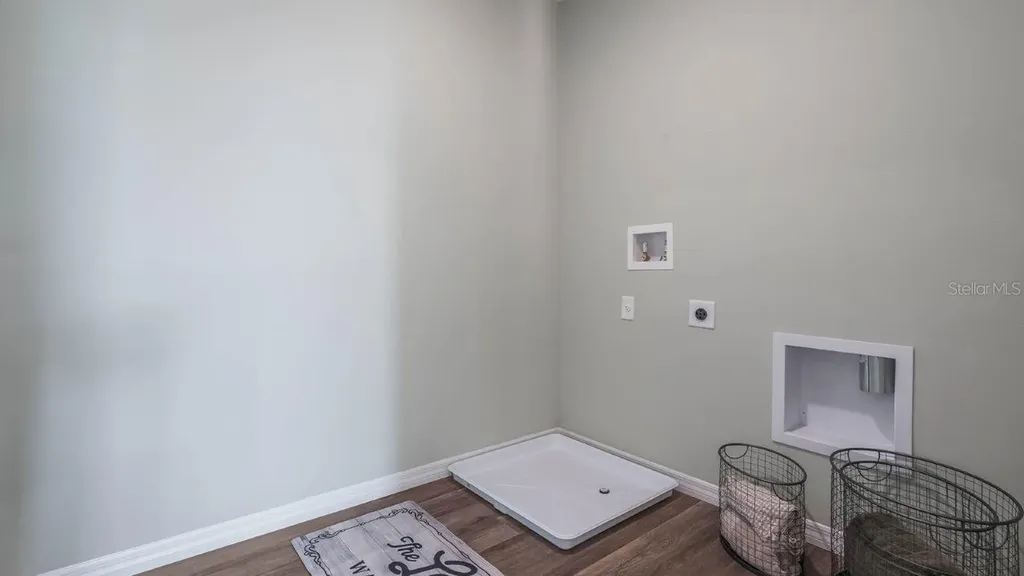 4613 Barberry Avenue Lakeland FL 33811