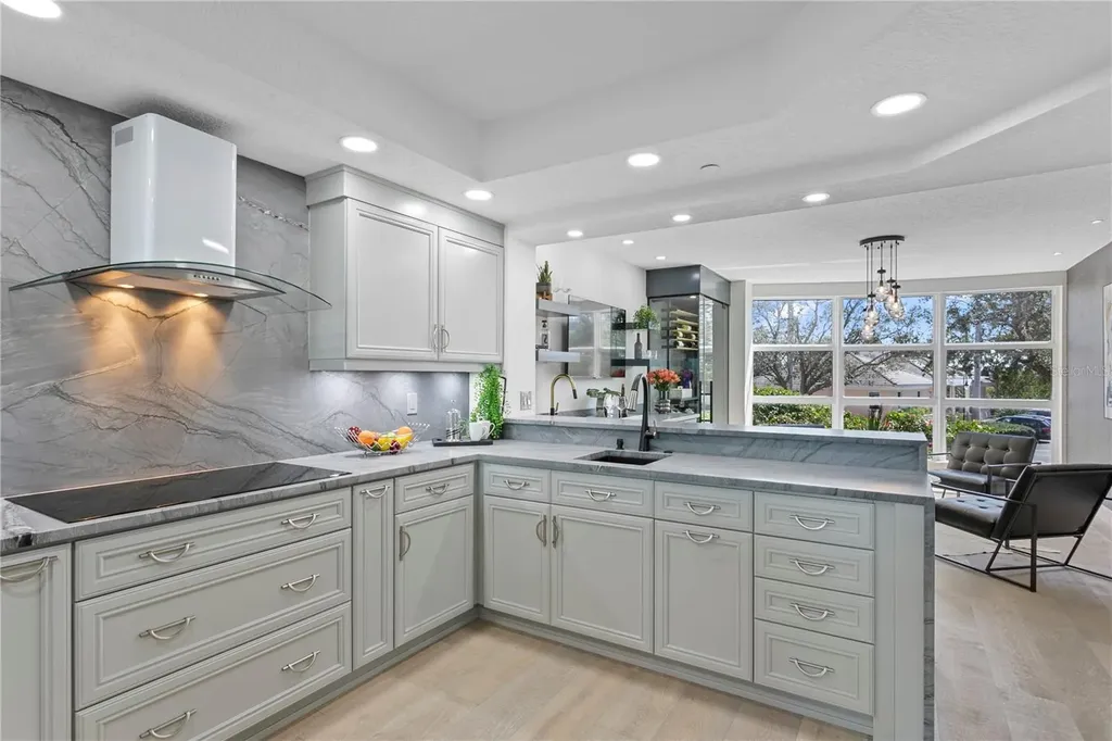 4951 Bacopa Lane S St Petersburg FL 33715