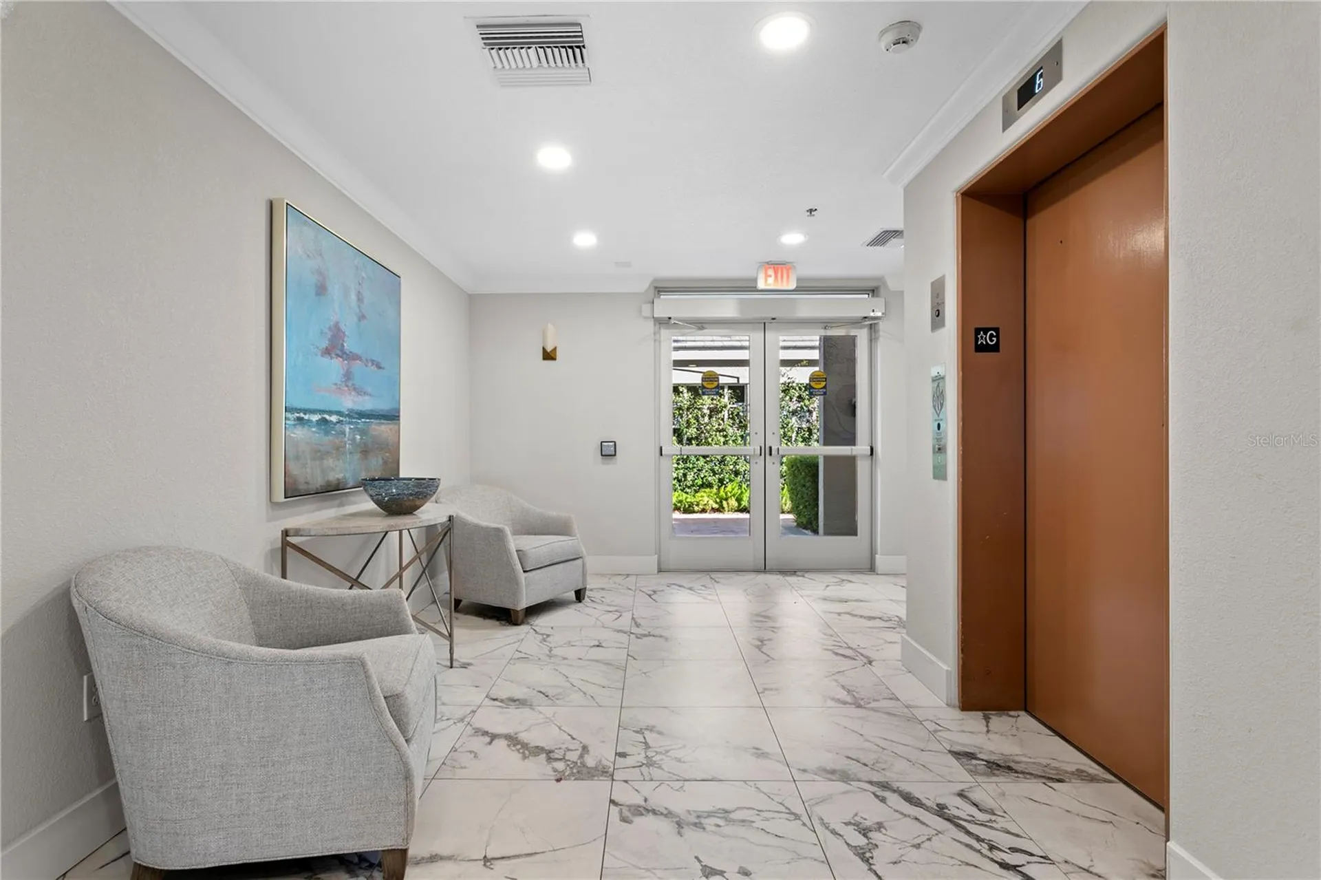 4951 Bacopa Lane S St Petersburg FL 33715