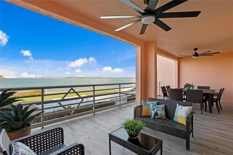 4951 Bacopa Lane S St Petersburg FL 33715