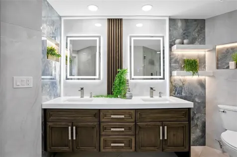 4951 Bacopa Lane S St Petersburg FL 33715