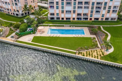 4951 Bacopa Lane S St Petersburg FL 33715