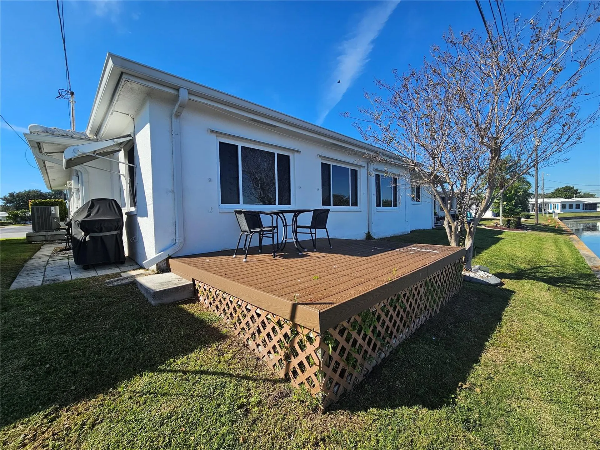 9705 Mainlands Boulevard W Pinellas Park FL 33782
