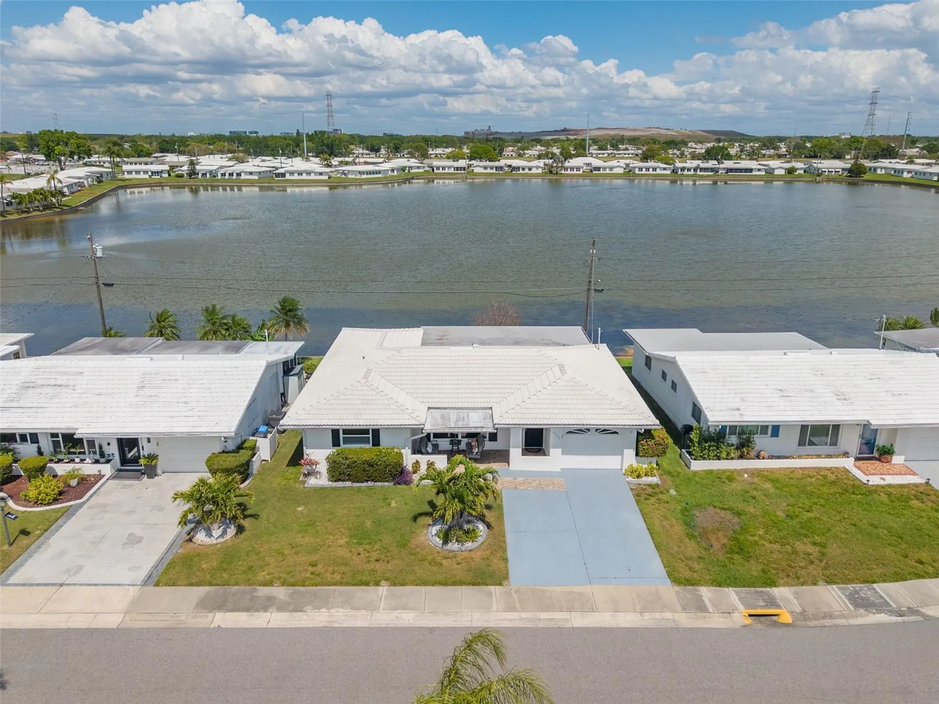 9705 Mainlands Boulevard W Pinellas Park FL 33782