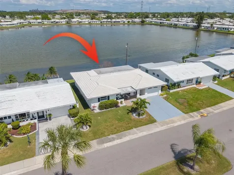 9705 Mainlands Boulevard W Pinellas Park FL 33782
