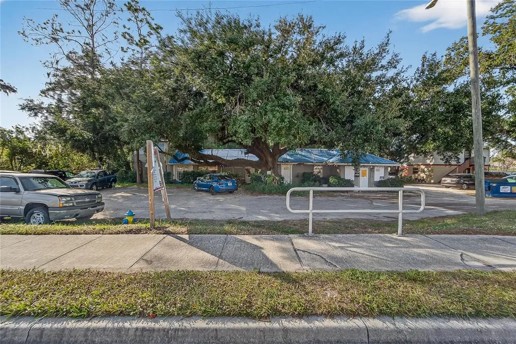 4701 Land O Lakes Boulevard Land O Lakes FL 34639