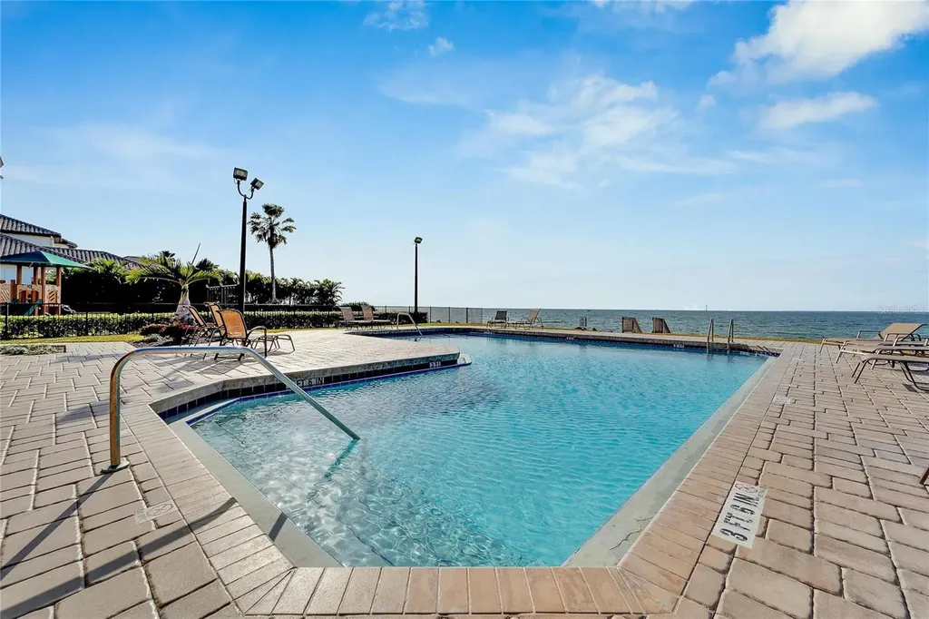 6432 Rubia Circle Apollo Beach FL 33572