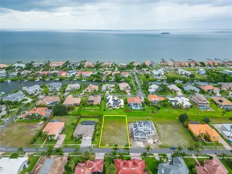 6432 Rubia Circle Apollo Beach FL 33572
