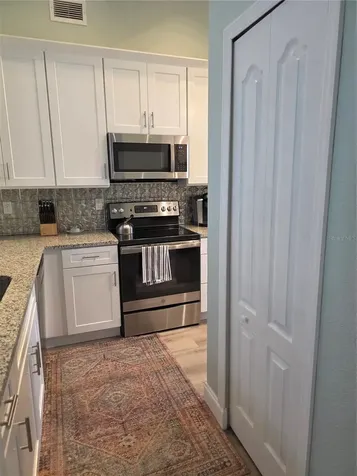 1021 Alabama Avenue Holly Hill FL 32117