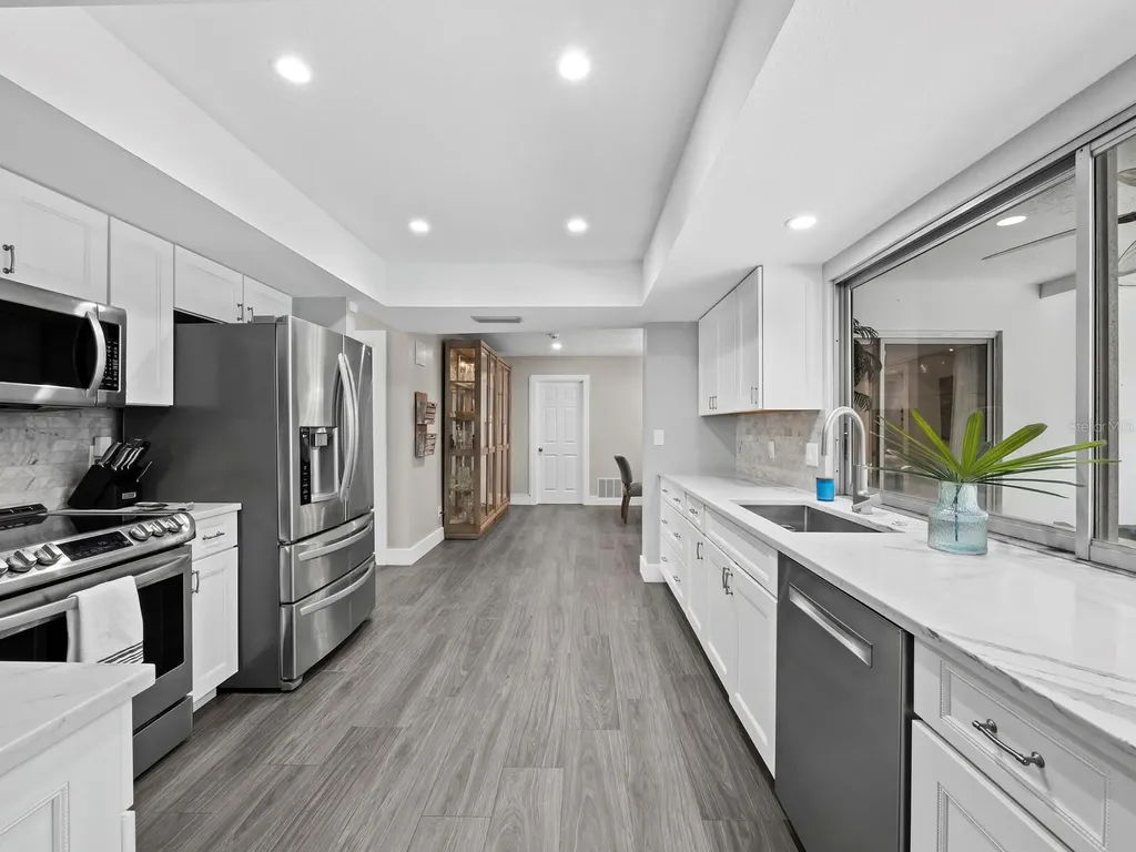 2426 River Ridge Drive Sarasota FL 34239