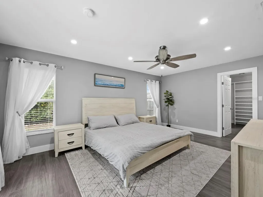 2426 River Ridge Drive Sarasota FL 34239