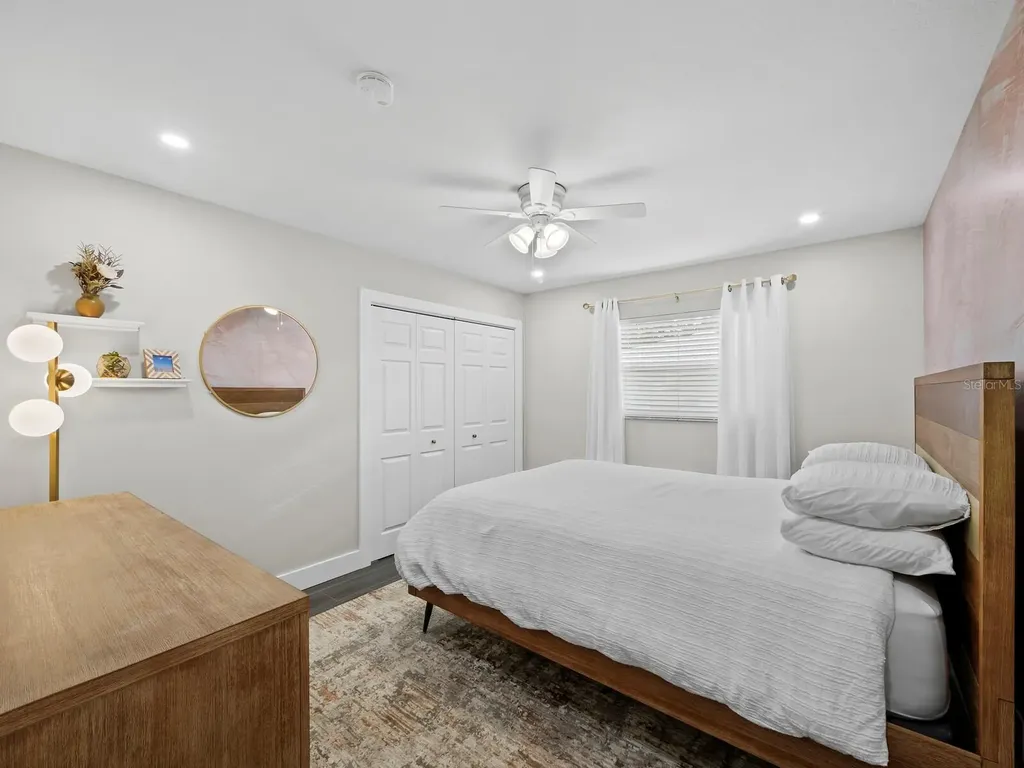 2426 River Ridge Drive Sarasota FL 34239
