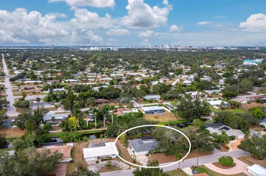 2426 River Ridge Drive Sarasota FL 34239