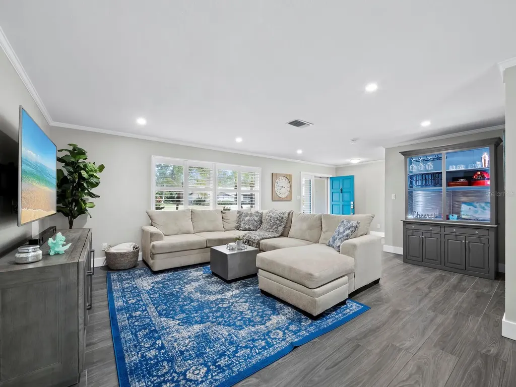 2426 River Ridge Drive Sarasota FL 34239