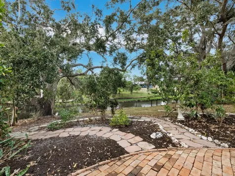 2426 River Ridge Drive Sarasota FL 34239