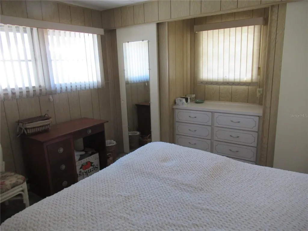 1110 49th Avenue Terrace W Bradenton FL 34207