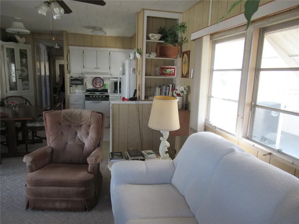 1110 49th Avenue Terrace W Bradenton FL 34207